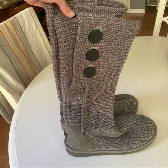 Classic Cardy Gray Womens Ugg boots Sz 8 US - Picture 3 of 9